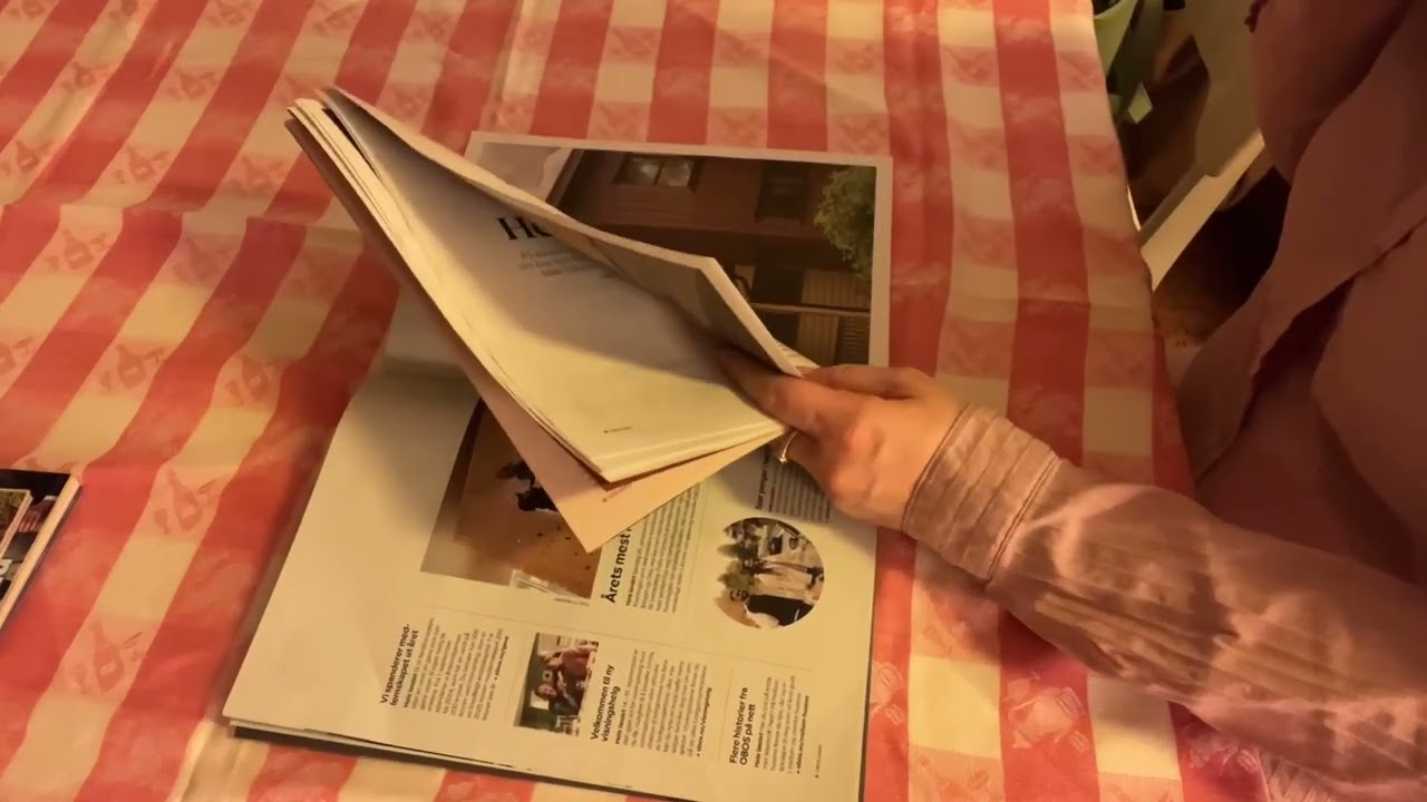 ASMR | Fast page turning | No talking