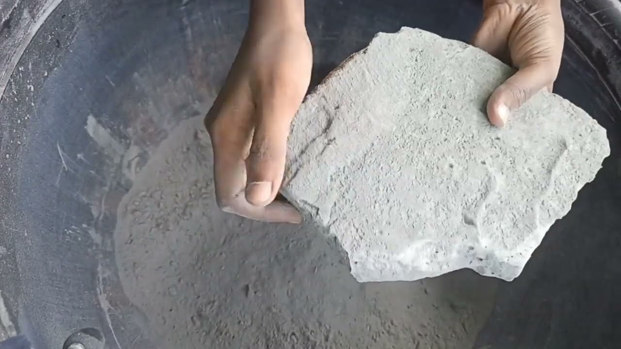pure cement crumbling dry pouring 💦 #cementdirtlover #purecement #reddirt #sandcement #asmr #bts