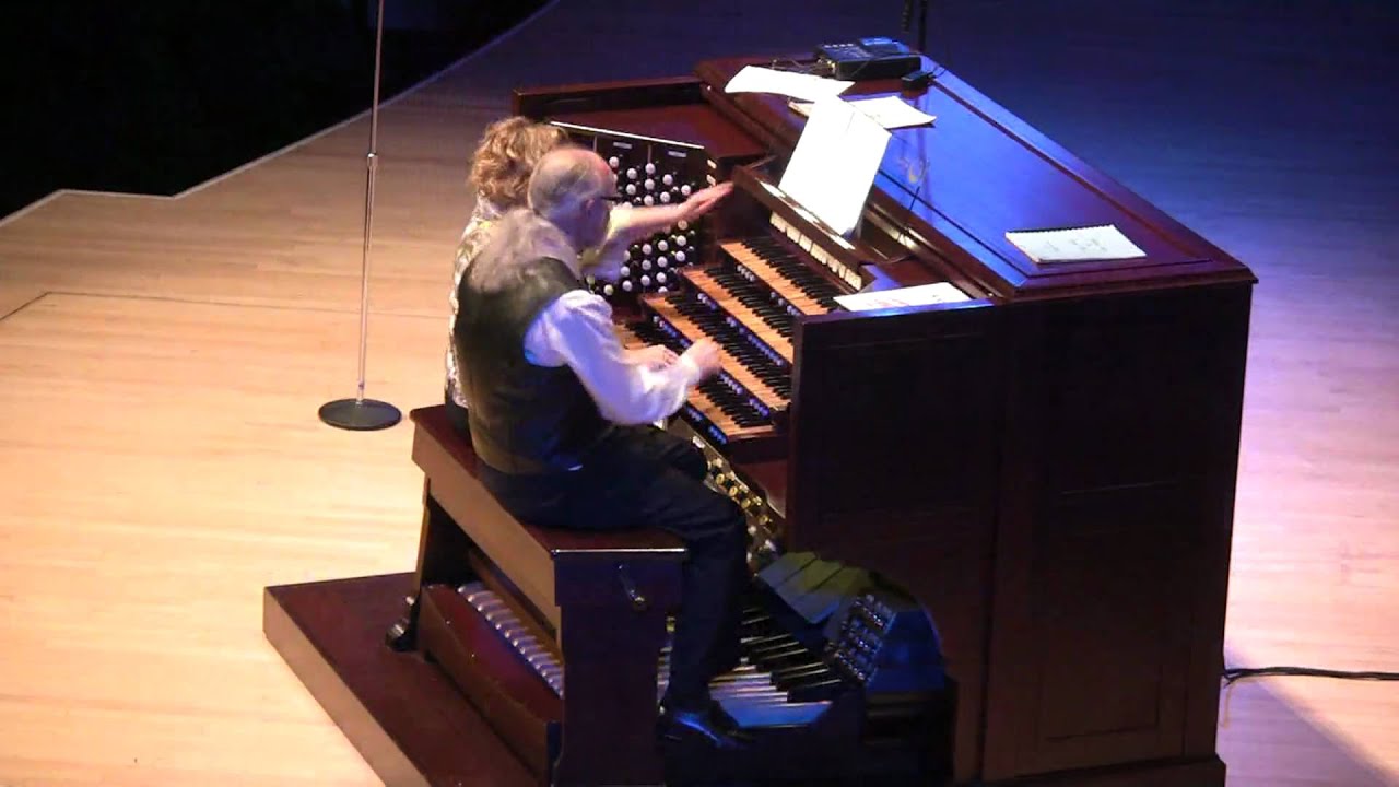 Bedard - Petite Suite pour orgue quatre mains by Duo Majoya (LIVE!)