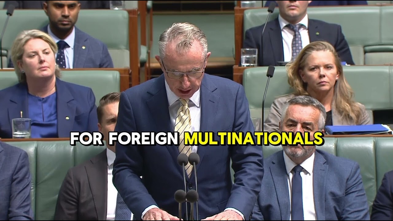 Labor will give foreign investors in big renewable energy projects a 50% capital gains tax discount 