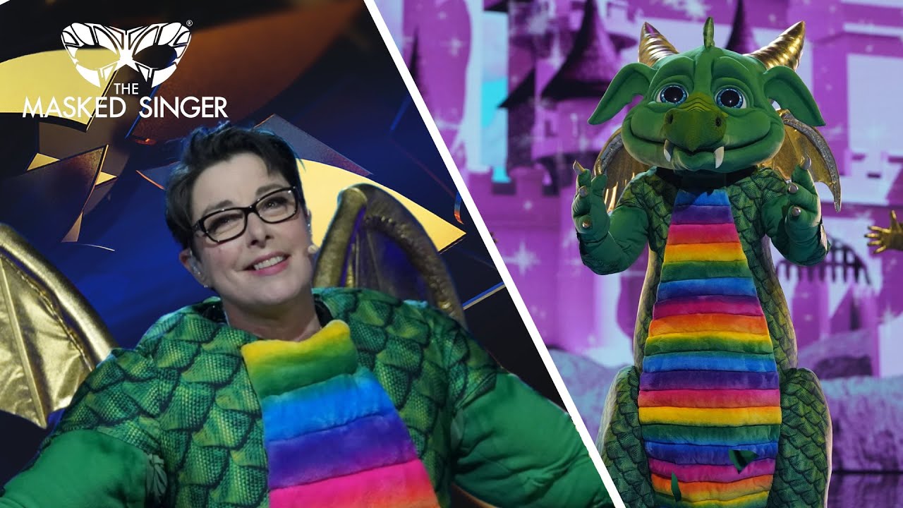 SUE PERKINS CAN SING?! | THE MASKED SINGER UK!!