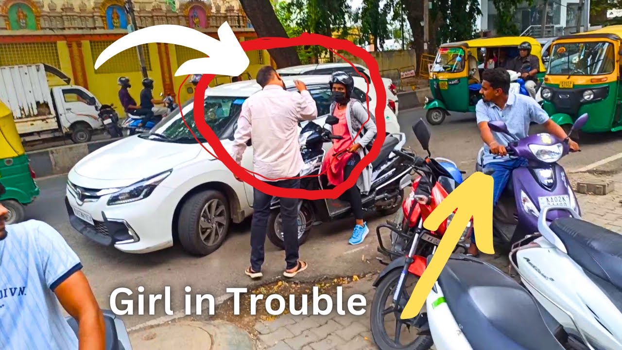 Big Accident Girl in Trouble in Bangalore road accident