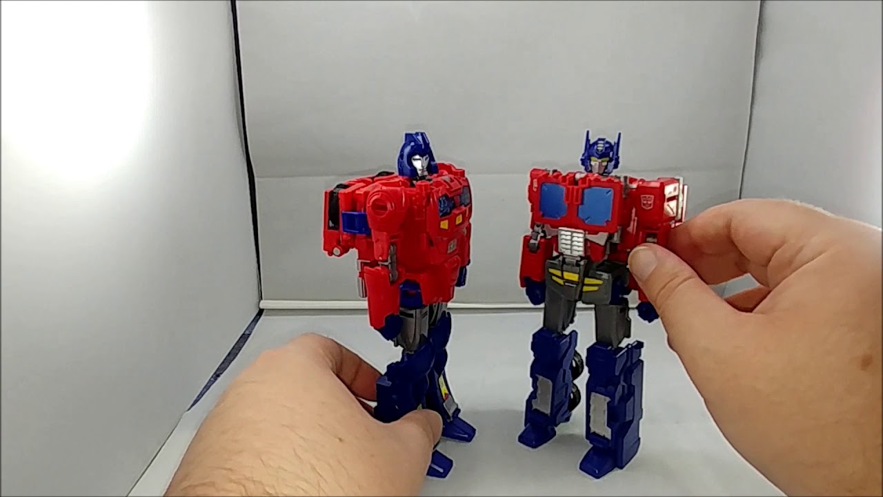Chuck's Reviews Transformers Generations Selects Star Convoy