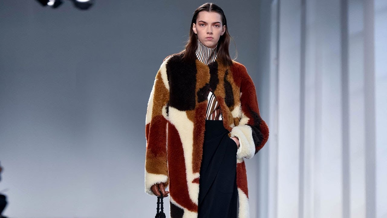 Mame Kurogouchi Fall/Winter 2023/24 Paris