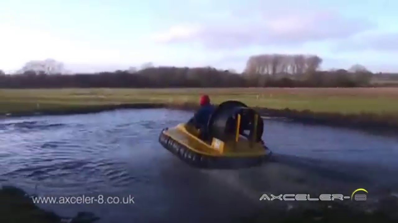 Axceler 8 UK Hovercraft Centre