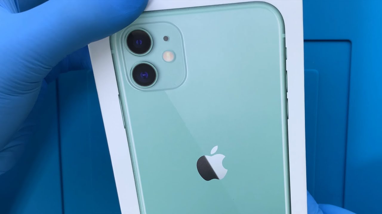 Замена батареи iPhone 11