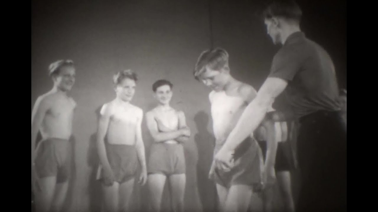 16mm Film - Richtige Hilfestellung beim Turnen - BRD 1949