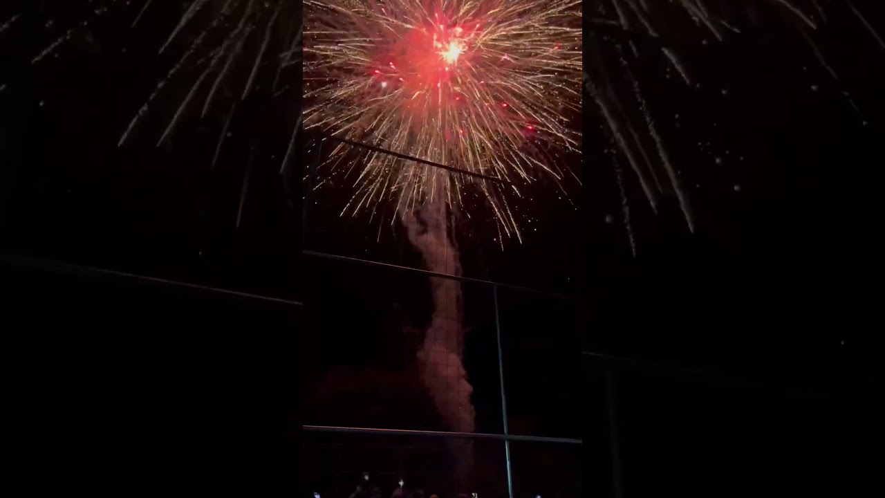 Kembang Api Lebaran Idul Fitri 2025 #shorts #short #shortvideo #fireworks #firecracker