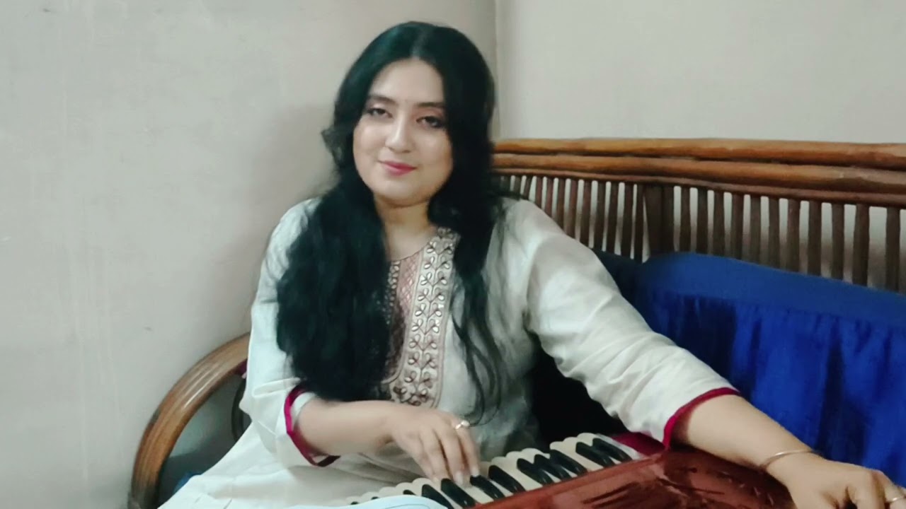 যদি তারে নাই চিনি।। অনন্যা ব্যানার্জী 