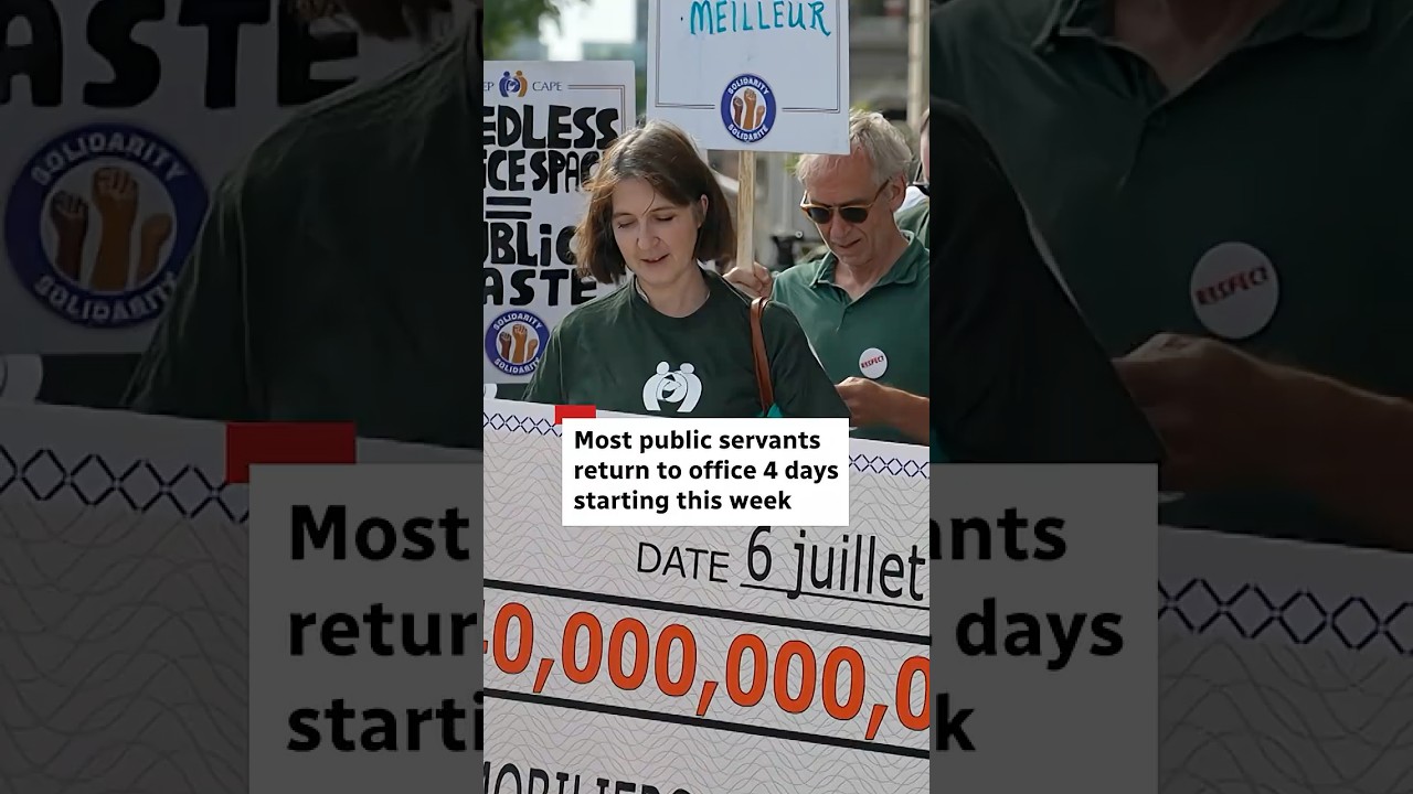 Federal public servants back in the office 4 days a week