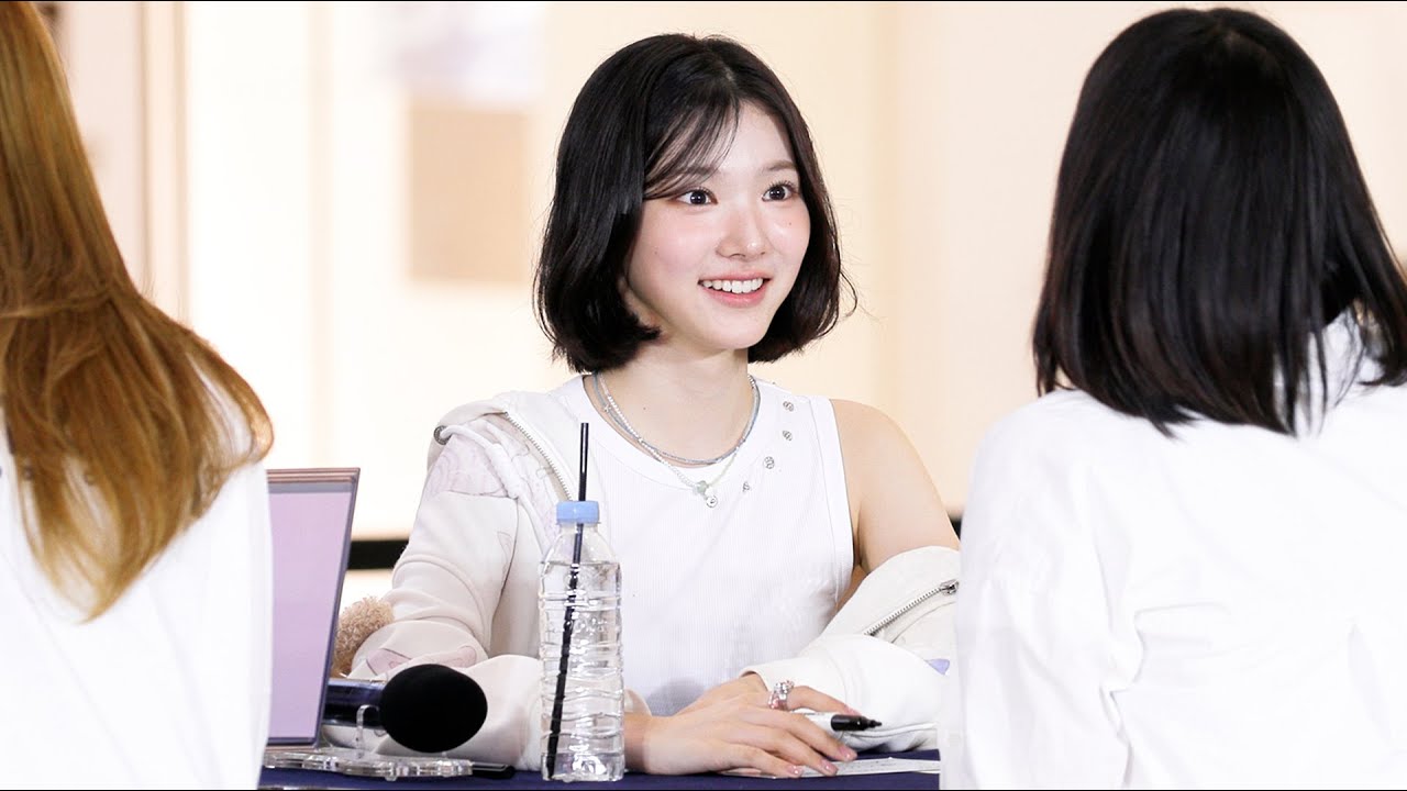 Hearts2Hearts (하츠투하츠) JIWOO's Fansign (사인 중인 지우) | 'STYLE' 발매 기념 공개 팬사인회 • 250622