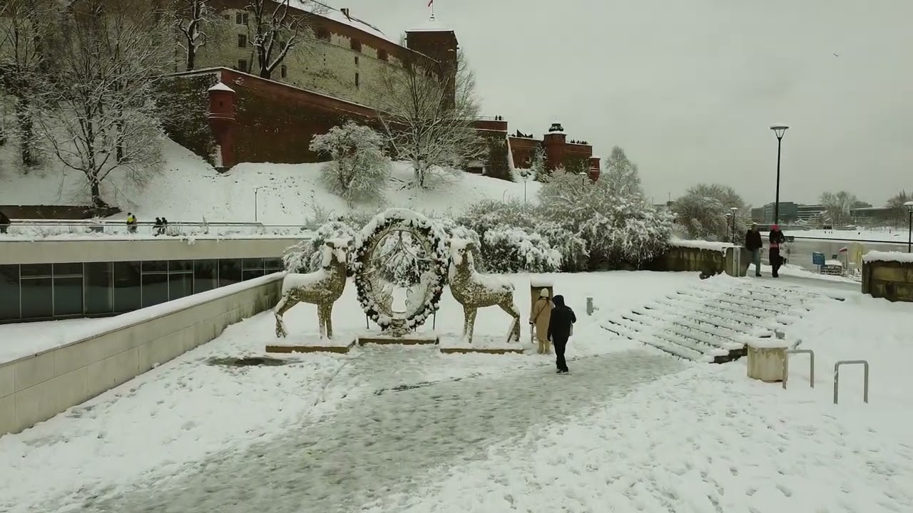 Z lotu ptaka zabytki Małopolski : Kraków Wawel i Wisła