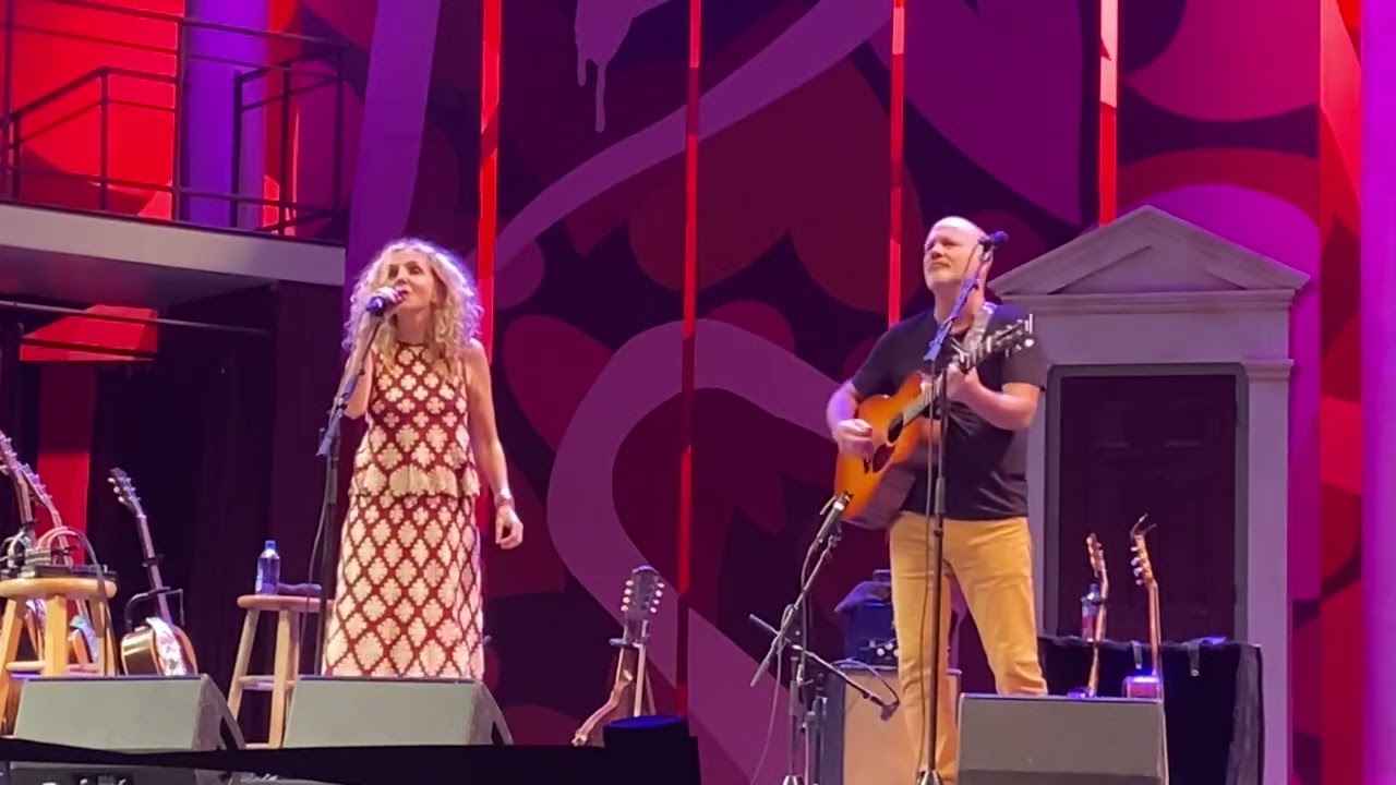 Patty Griffin- Heavenly Day
