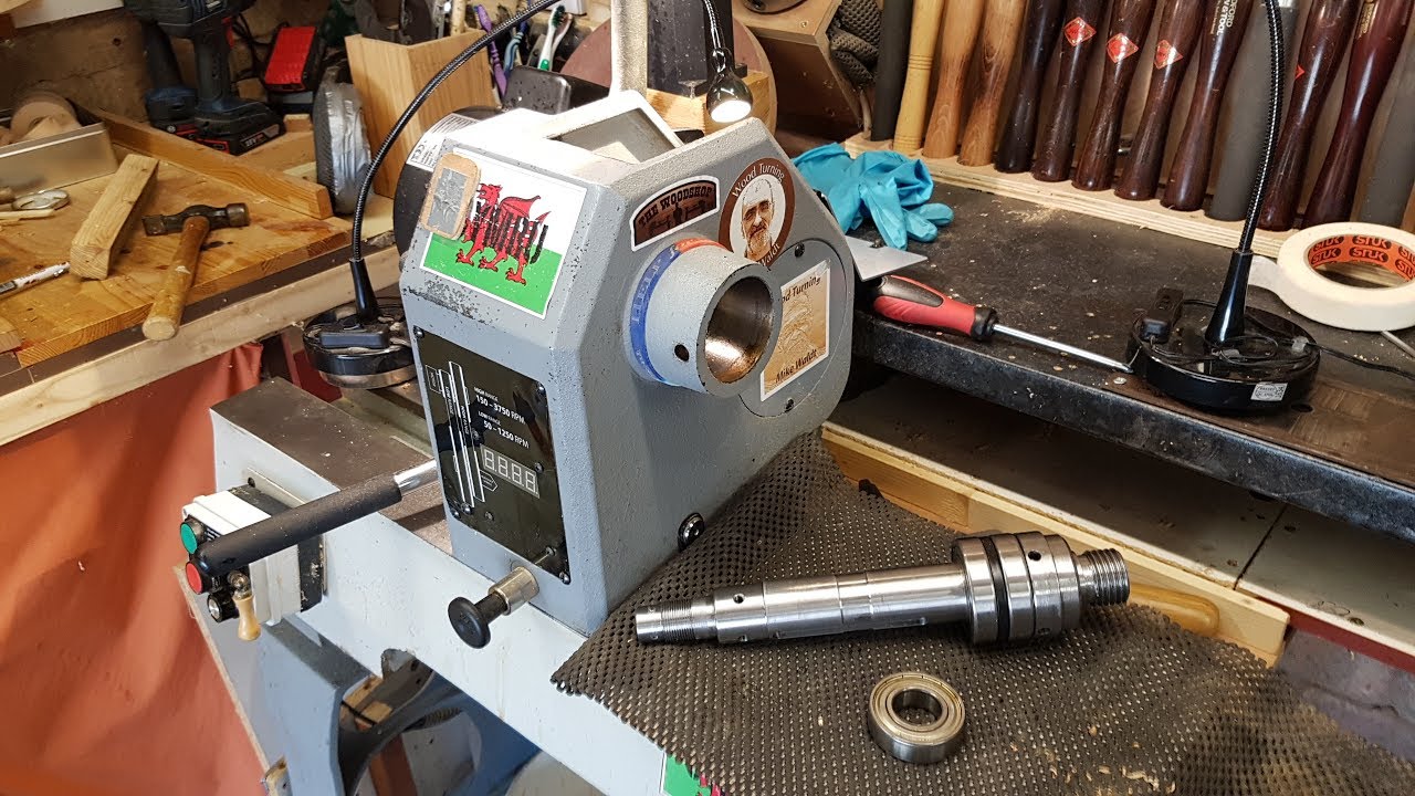 Wood Turning - How to change the drive belt and bearings on the Axminster AT1628VS