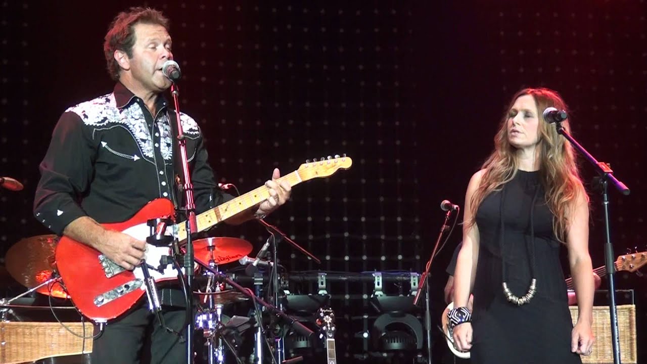 Troy Cassar-Daley & Kasey Chambers - Getaway Car