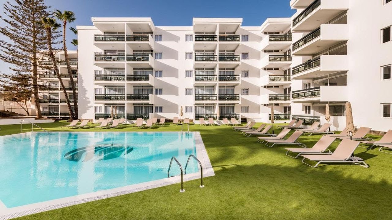 Roca Verde, Playa del Ingles, Spain