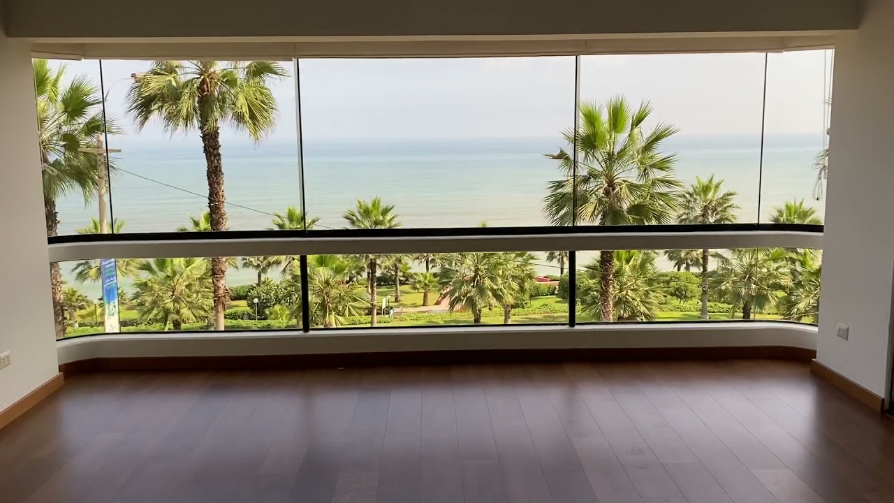 Amplio departamento 221m2 Miraflores frente al mar