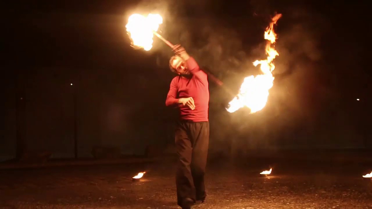 Drachen Stab Feuer Training - Nikita von Circus Draconis