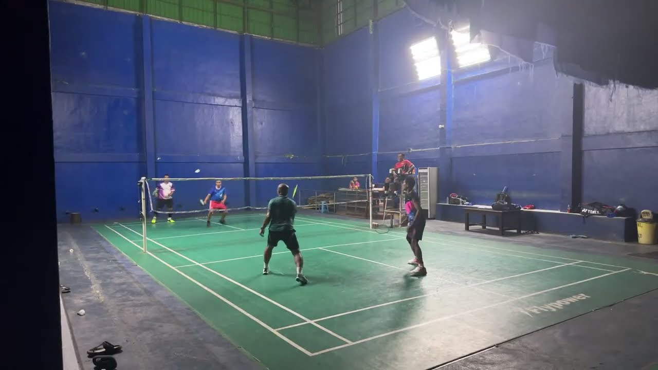 dr. Harry/Cris Vs Piter/Mus