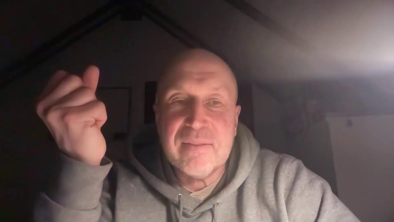 Ты не один — тебя просто не выбирают: правда, которая ломает иллюзии и даёт шанс.