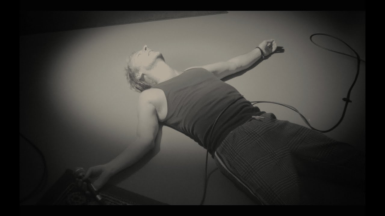 Chesney Hawkes - Live Forever Official Music Video