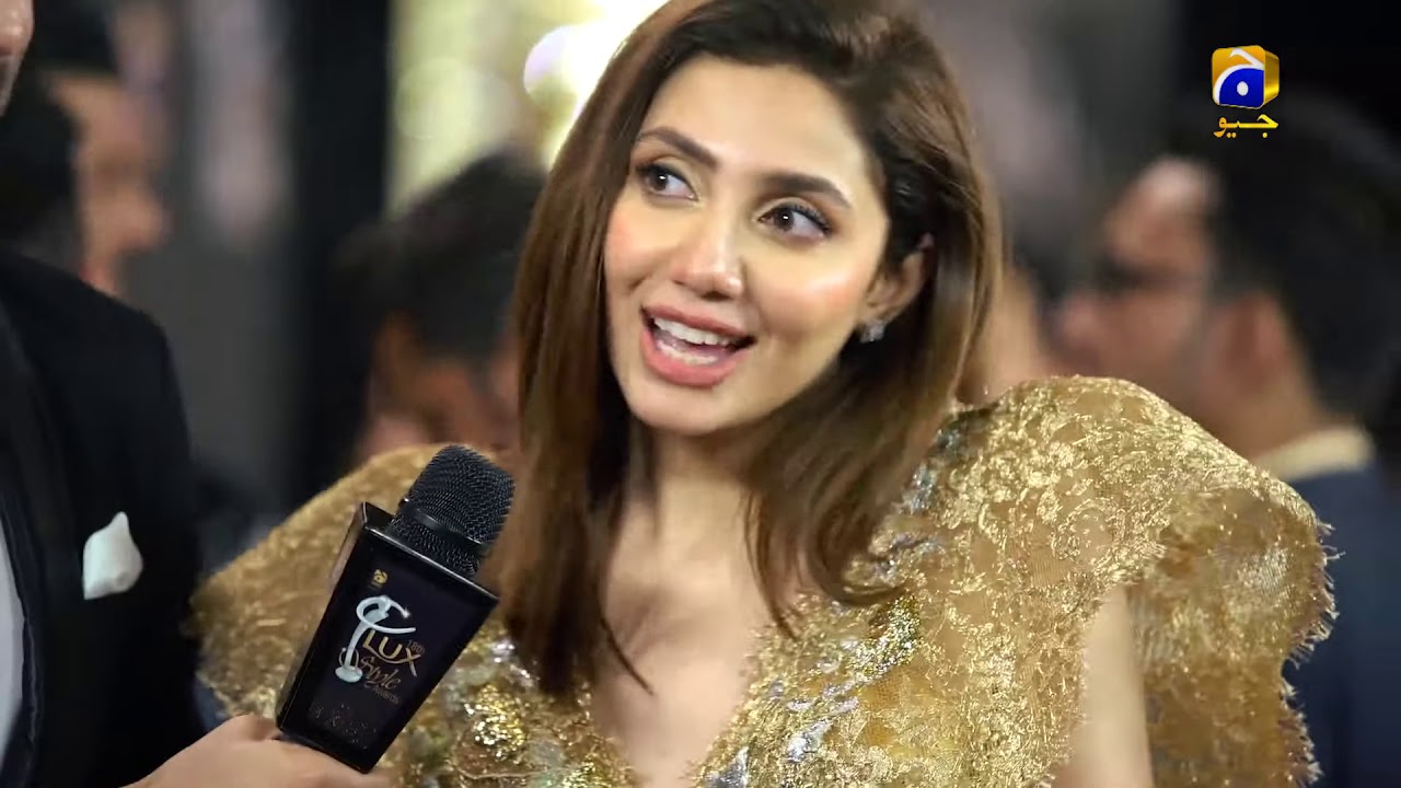 Lux Style Awards 2019-Red Carpet-Bilal Ashraf and Mahira Khan