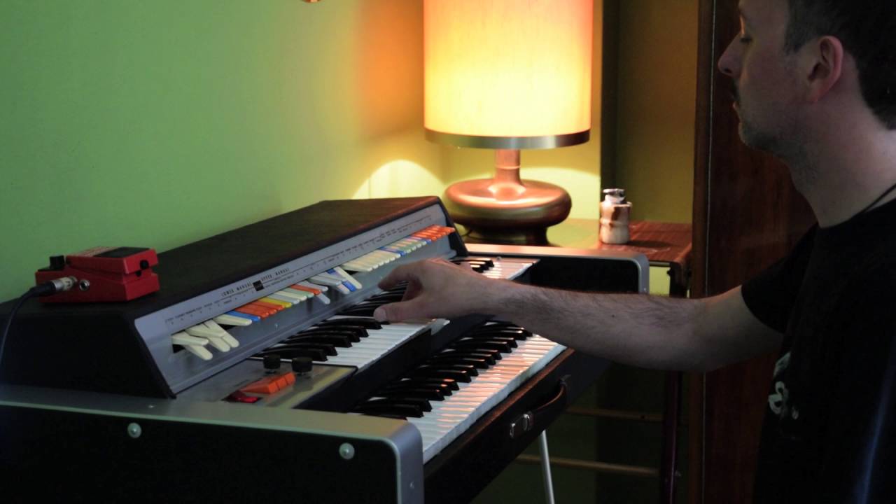 Francis Lai - A Man And A Woman - Farfisa VIP 255