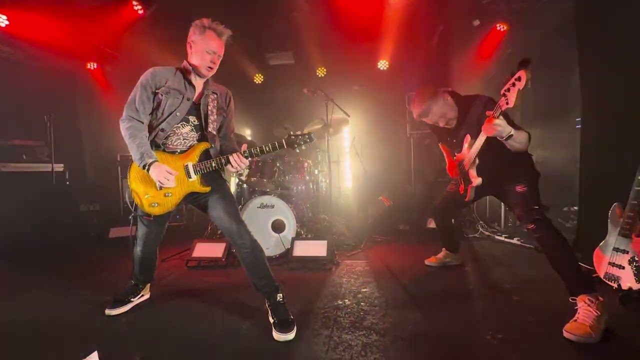 SIMON MCBRIDE - Kids Wanna Rock -Paris 2025