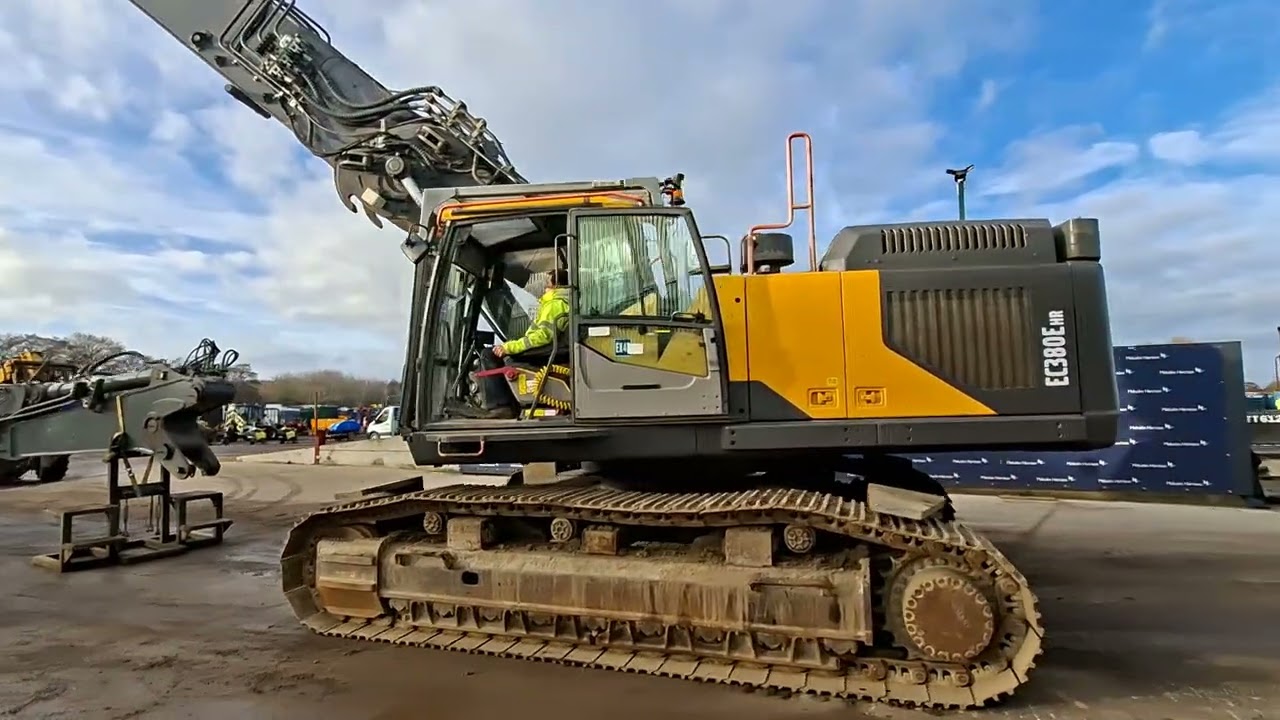 2018 Volvo EC380EHR High Reach Excavator, Entered into Prees Plant Auction