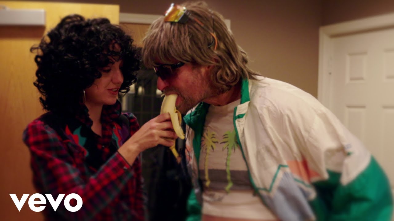 Hot Country Knights - Herassmeant (feat. Darla McFarland) (Studio Video)