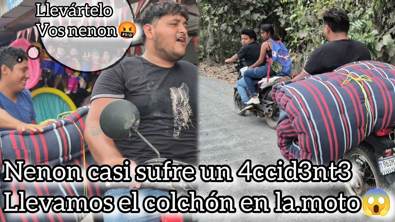 Neno. Casi se cae de la moto lleva este hermoso colchón para esta familia jamás lo imaginamos 😱