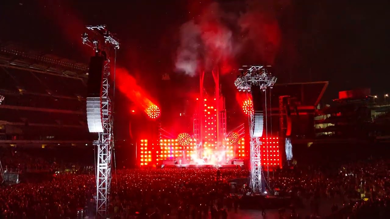 Intro Rammstein by Rammstein 2022 Philadelphia live Zeit tour.