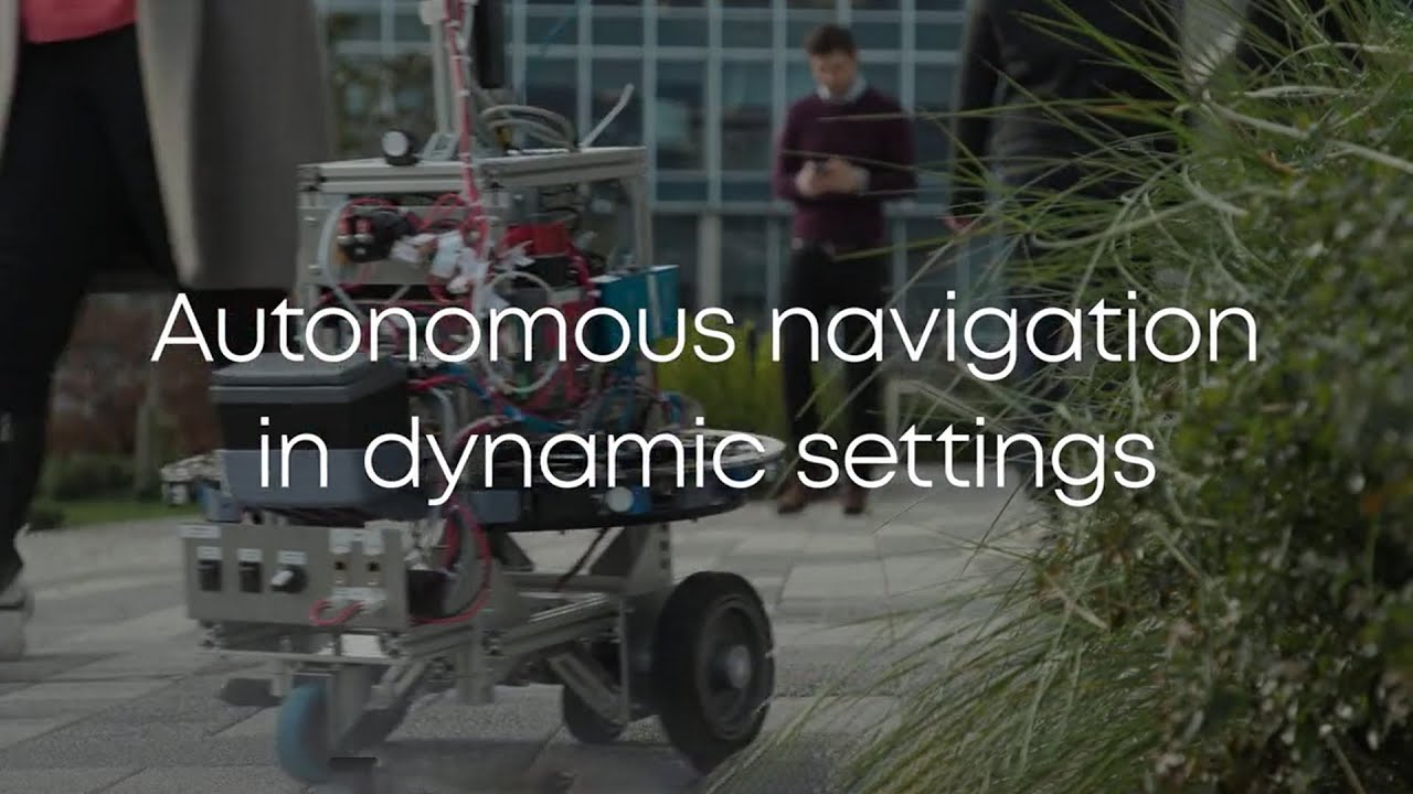 Autonomous mobile robots navigating dynamic environments