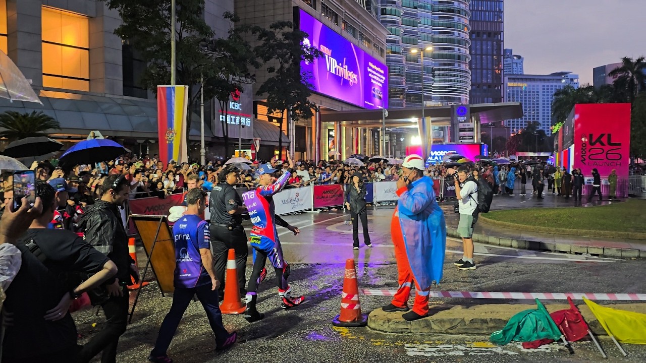 MotoGP Launch KL26  Pit Exit view