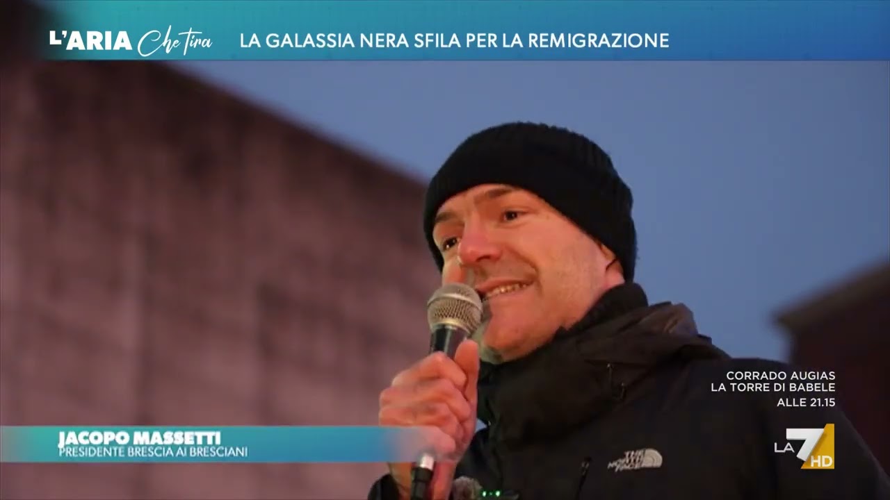 La galassia nera sfila per la remigrazione