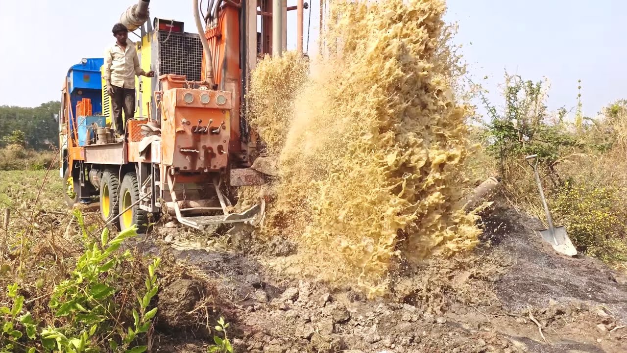Borewell Drilling - 4 Hp Motor 360 Feet Deep boring With Coconut water checking Method | Borewells