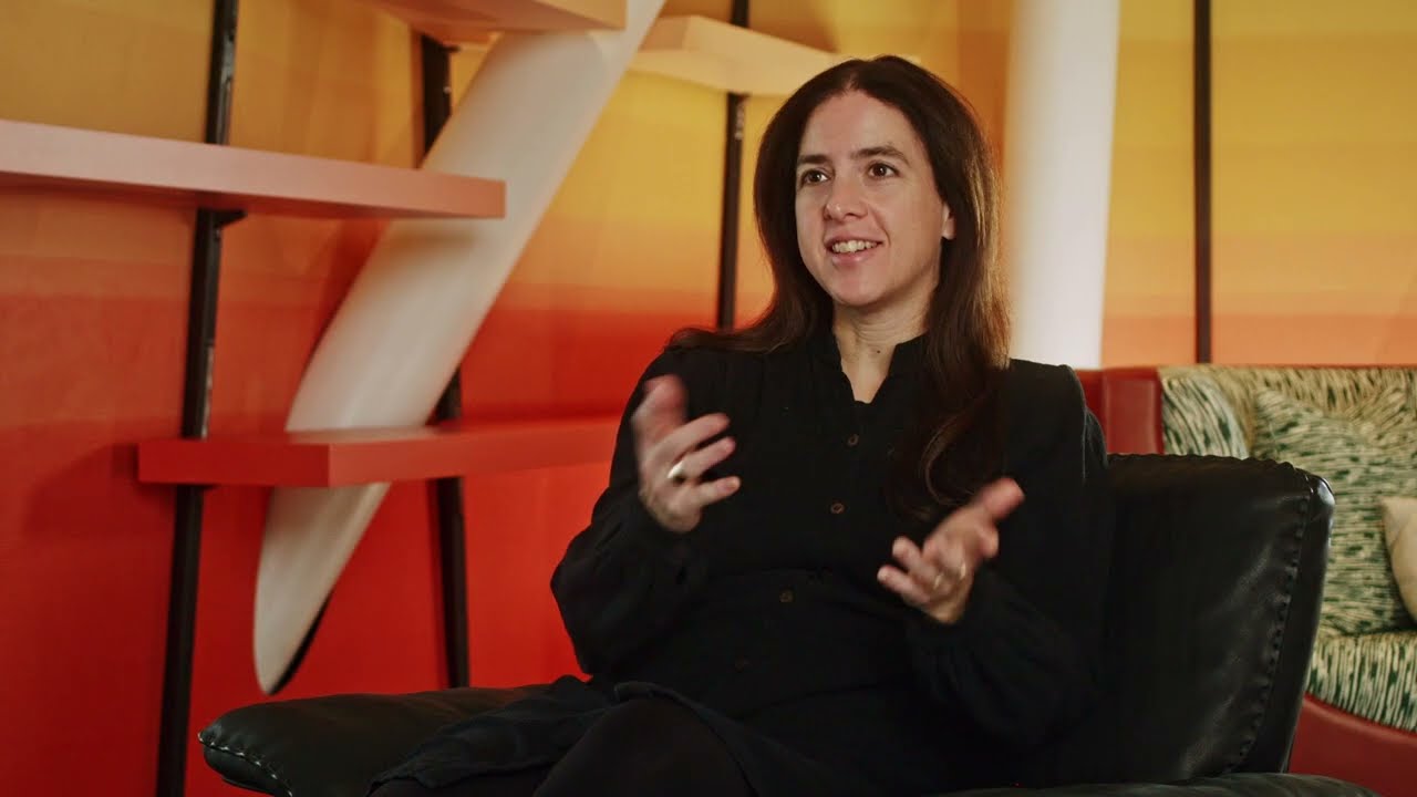Amie Siegel : 