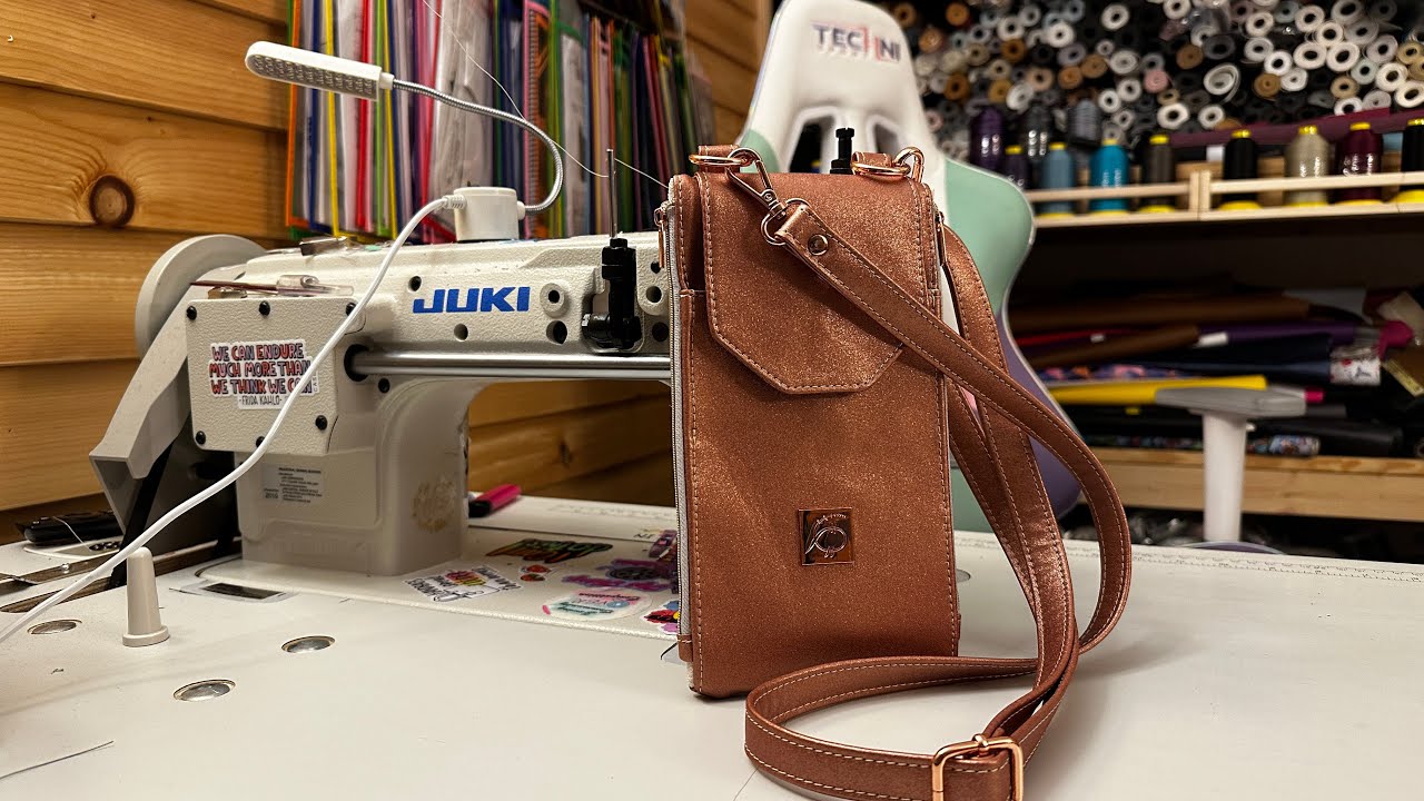 Sewing the Zip N Go by EnDesigns