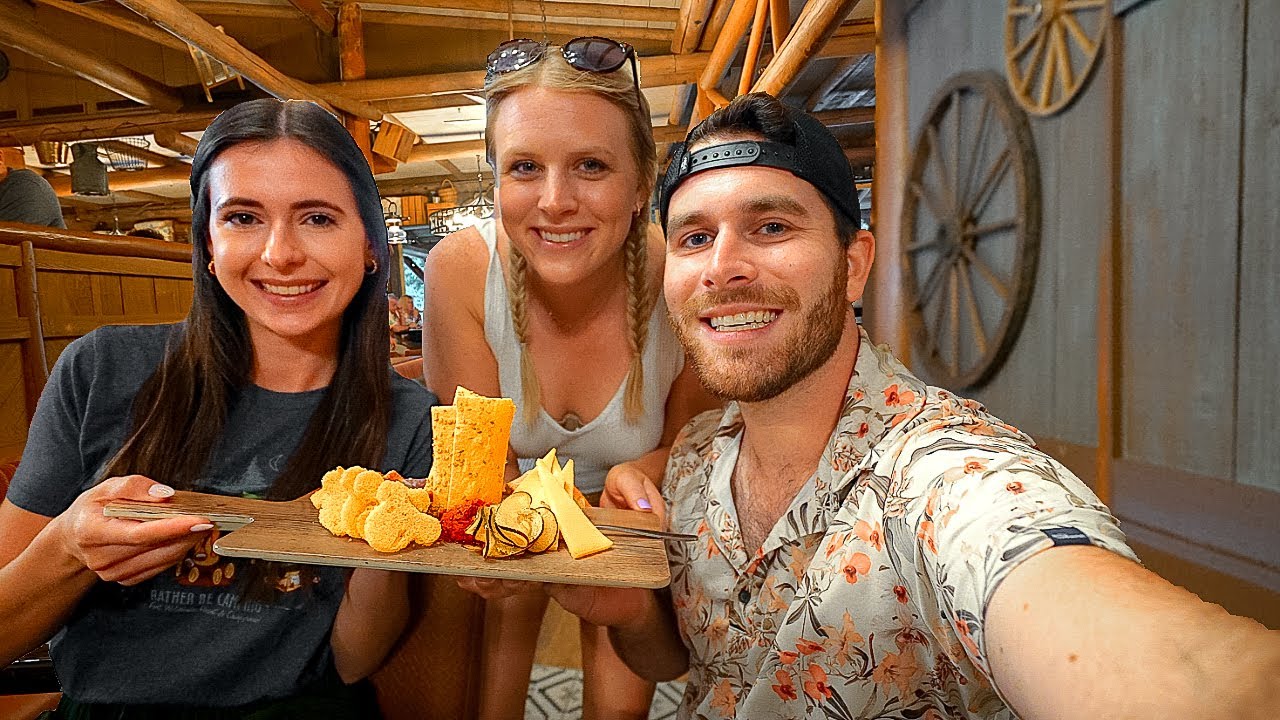 BRAND New Trails End And Crockett’s Tavern Food At Fort Wilderness! Casey & My Sister Meet Again!