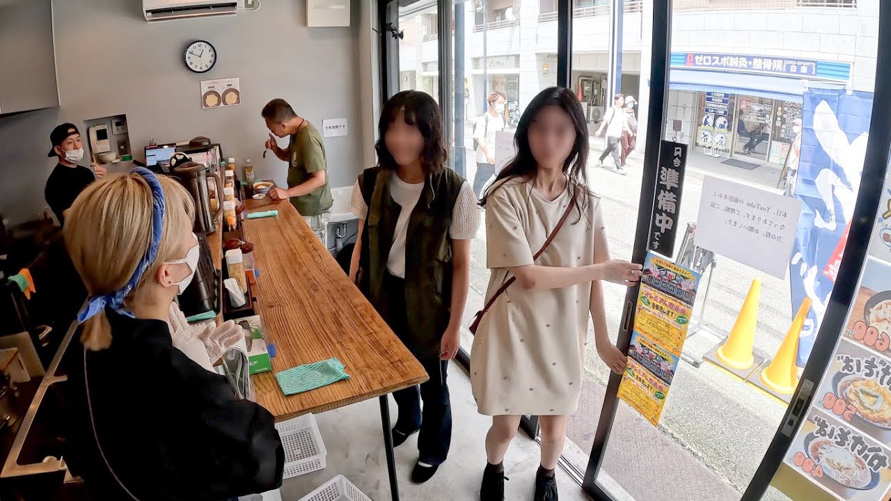 衝撃ヤバい肉そばが爆売れカウンター５席の天ぷら立ち食いそば屋丨Japanese Fast Food : Tachigui, stand-up noodle shops