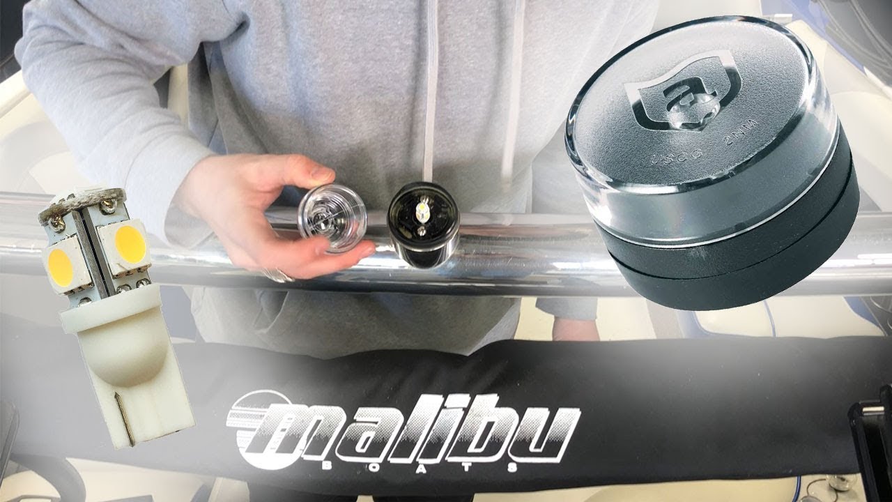 Replacing an Anchor Light With an LED Bulb