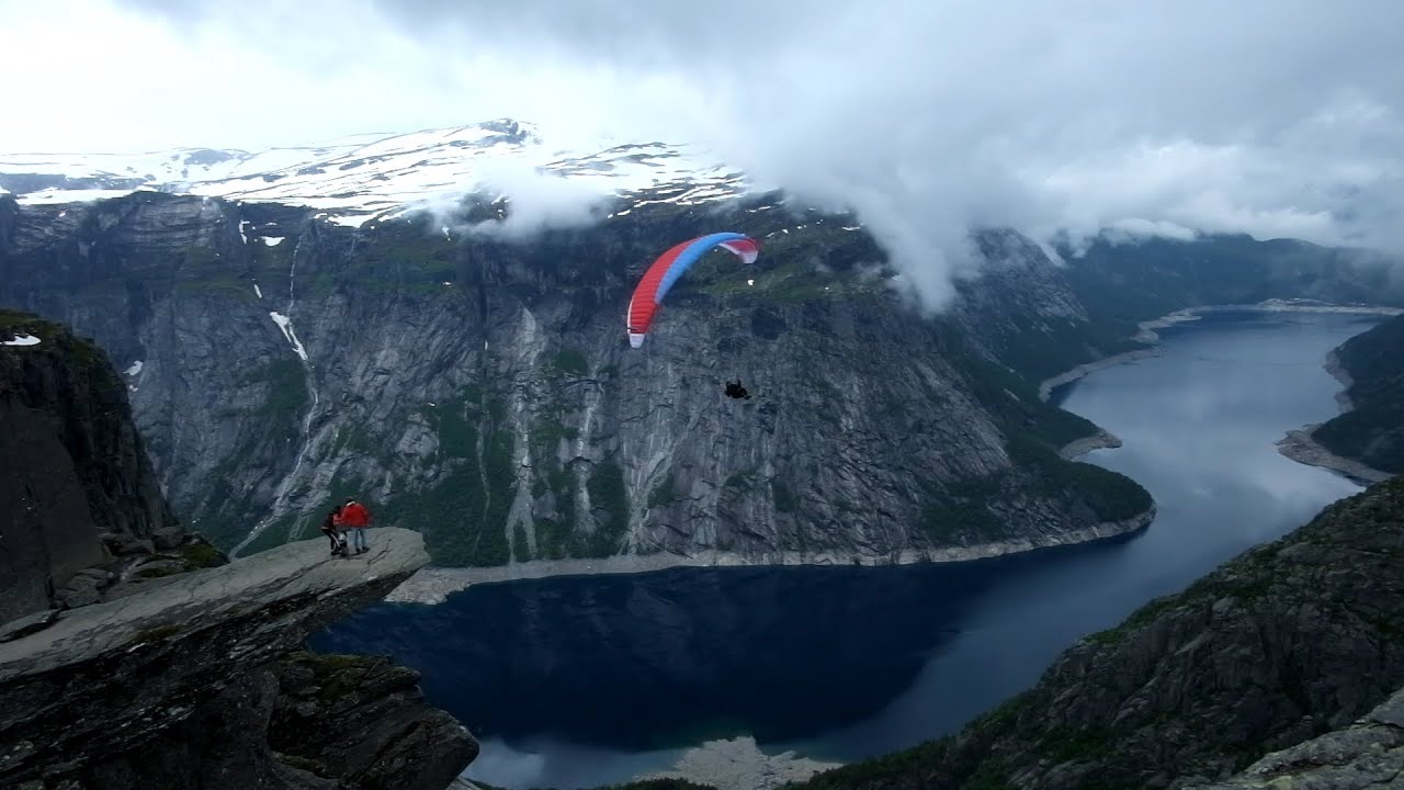 Norway hike & fly