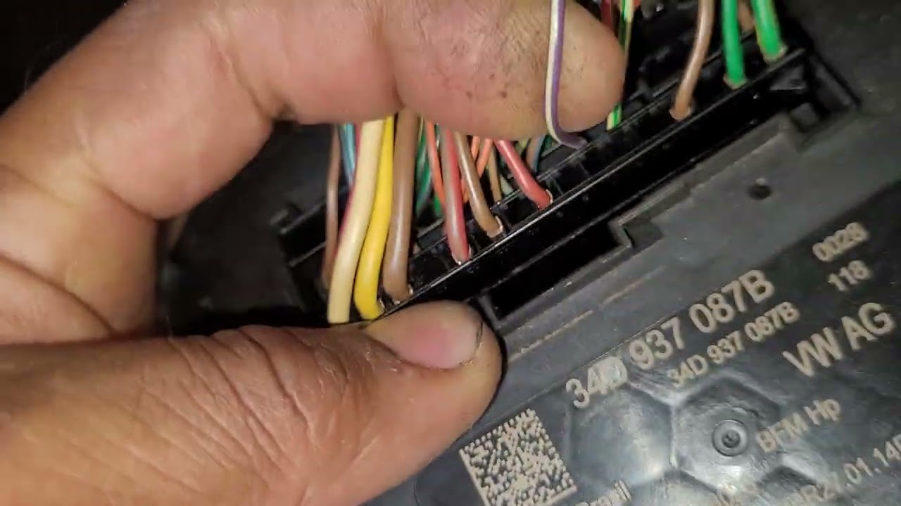 🛎SAVERO NÃO  FONCIONA  COMANDOS DO VOLANTE  E NEM VIDROS ELÉTRICOS,  POBLEMA  NA PLACA DO  UTRASOM🛎
