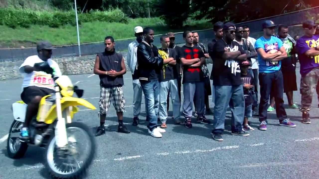 Gazé Milé - Sartek, Boobz, Falo P3 et Dj One Mat