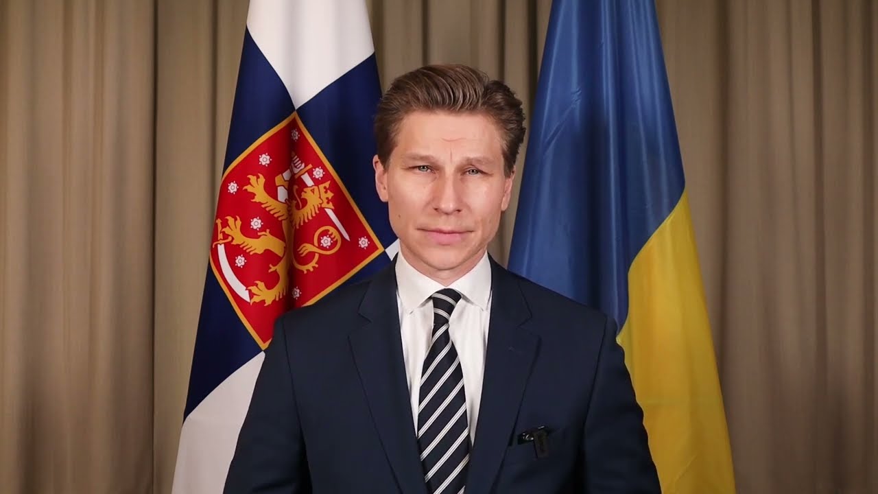 Puolustusministeri Antti Häkkänen: 1 000 päivää Venäjän hyökkäyssotaa Ukrainassa
