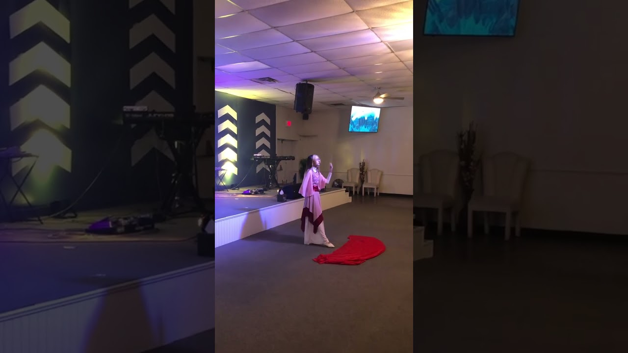 Danza adorando a Dios 