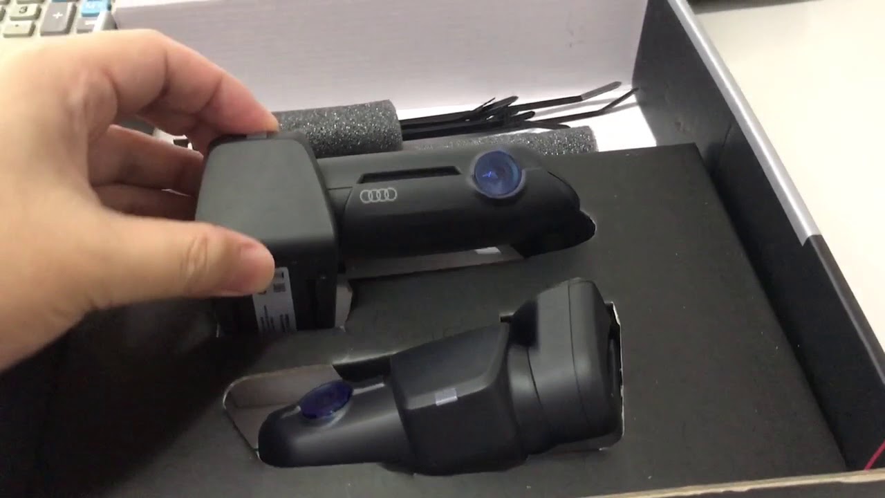 Audi Original UTR Universal Traffic Recorder Unbox