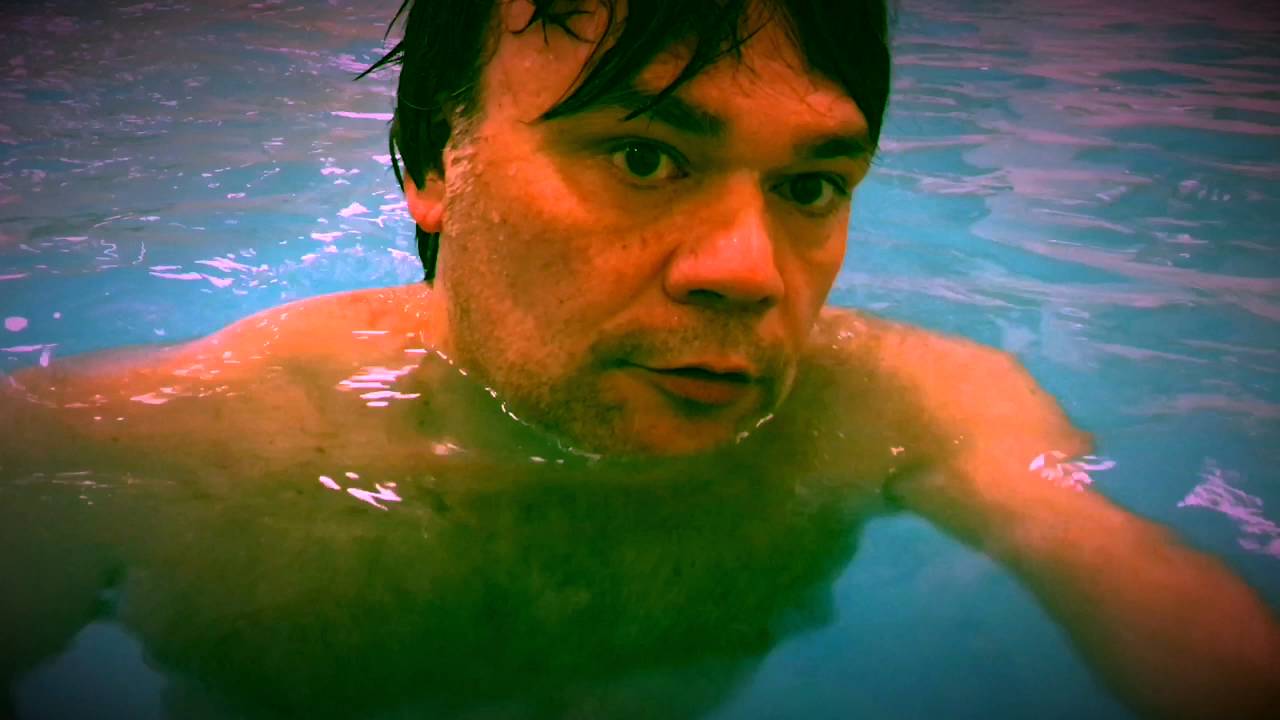 GATTO Panceri CERCASI AMORE Official Video 2016