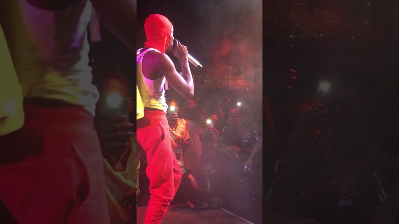 #Bornbhard (Medusa) performance at the 3rd edition of #dancehallshellbox show 🔥🇬🇭🎤🦅🤟🏿