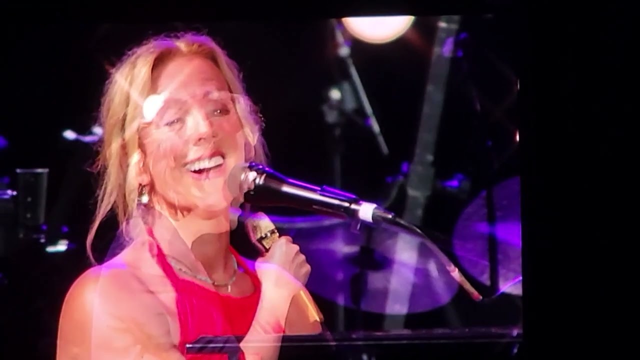 Sarah McLachlan 2024-01-20 GJWW5(2)